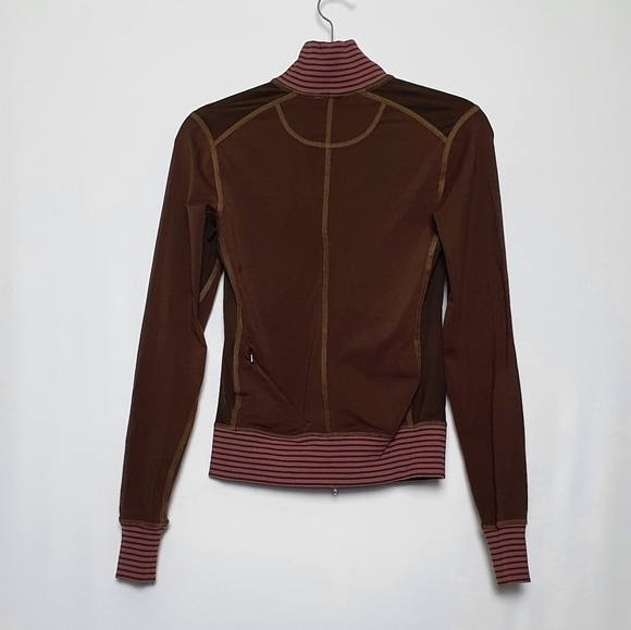 The North Face Brown Jacket - Picture 8 of 8